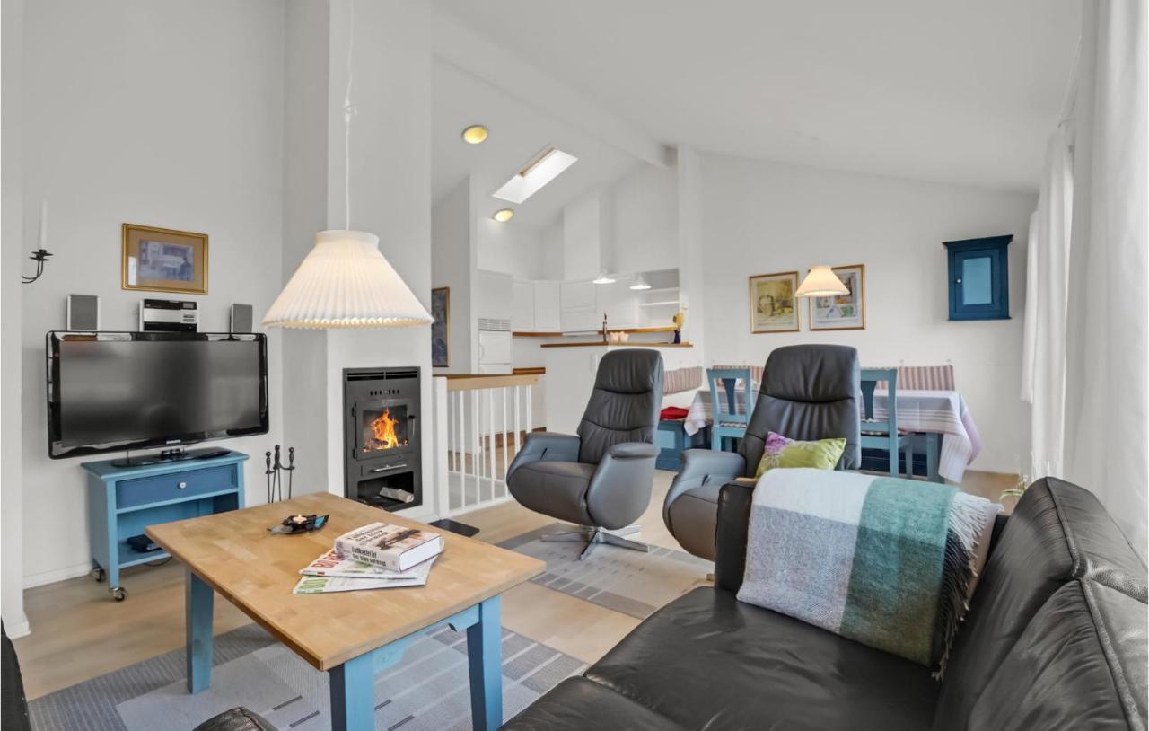 3 Bedroom Beautiful Home In オーベンロー エクステリア 写真