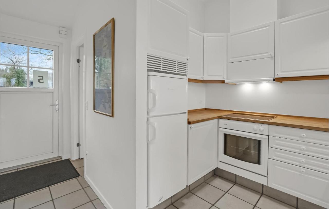 3 Bedroom Beautiful Home In オーベンロー エクステリア 写真