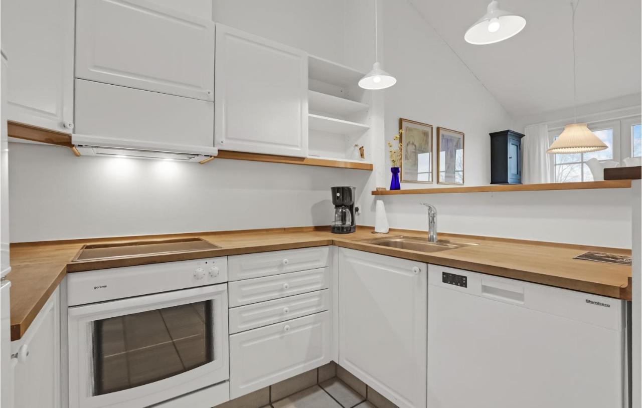 3 Bedroom Beautiful Home In オーベンロー エクステリア 写真