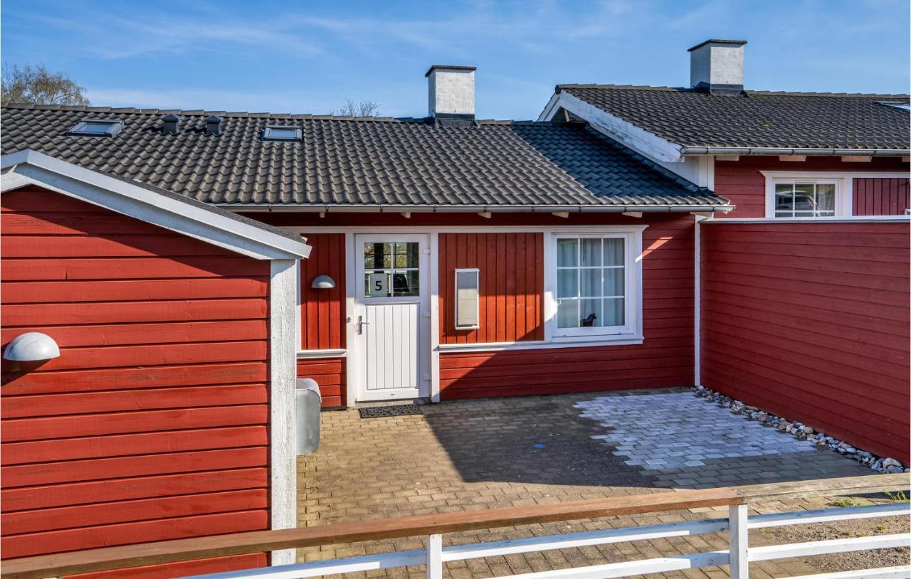 3 Bedroom Beautiful Home In オーベンロー エクステリア 写真